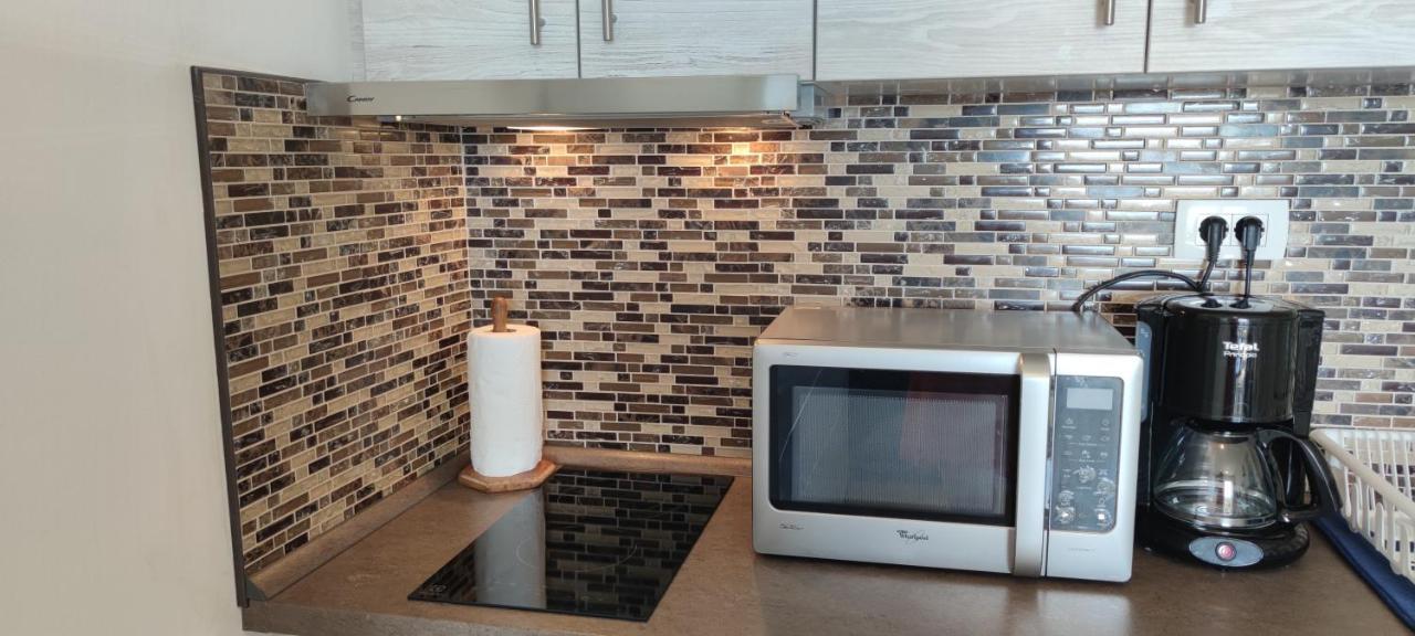 Studio Apartment Novi Vinodolski Bagian luar foto